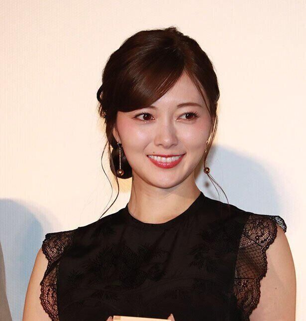 白石麻衣、新しい髪型でドラマ出演に臨む！「まいやんボブ」の完成にファン歓