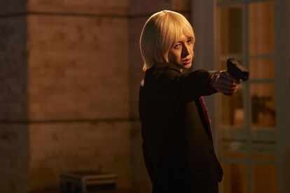 （C）迫稔雄/集英社（C）2022映画「嘘喰い」製作委員会