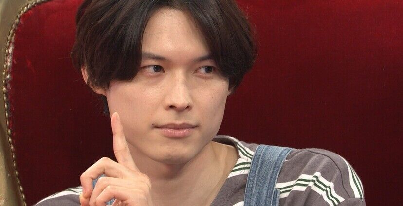 「熟年の恋みたい」と話題に！#松村北斗 が語るシブすぎる初恋の物語　