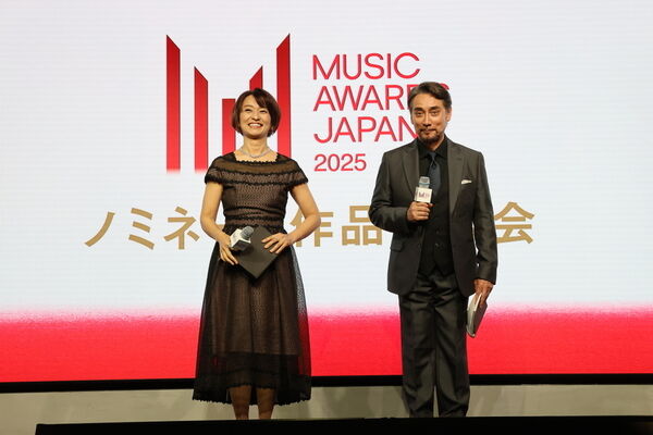 住吉美紀とクリス・ペプラー