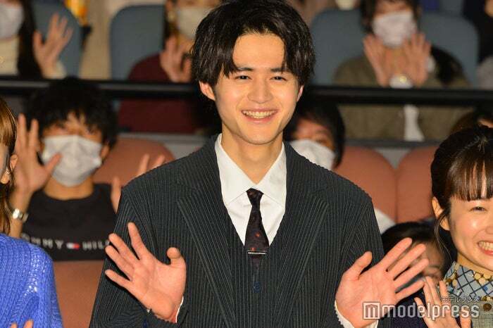 ドラマ「silent」鈴鹿央士、目黒蓮からつけられたあだ名俳優　撮影合間も“ スマホ文字打ち”で会話