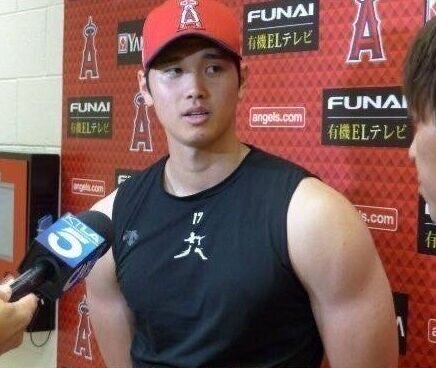 MLB NEWS@なんJ : 大谷翔平の体格が完全にアジアレベルを超えててワロタ