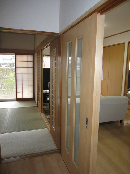 拡大する