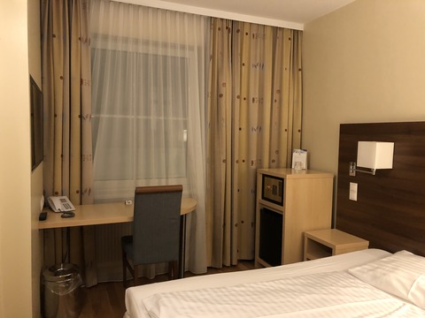 2019-11-28_04-44-17_349