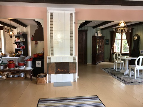 2019-08-25_13-04-00_905