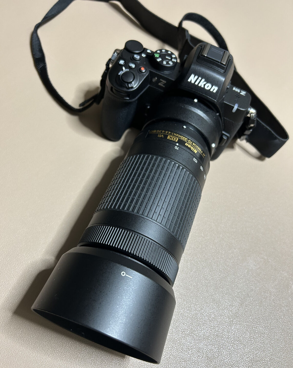 NIKON AF-P 観 DX NIKKOR 70-300mm レンズフィルター付 NIKON AF-P 観 DX NIKKOR 70-300mm レンズフィルター付