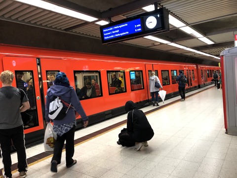 2019-08-23_08-49-01_306