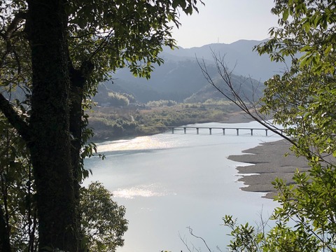 2020-02-04_15-29-48_237