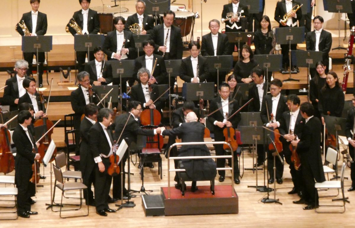 N響定期公演を聴く。－ブロムシュテットさん98歳の熱演② : しない