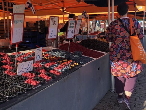 2019-08-27_14-48-55_200