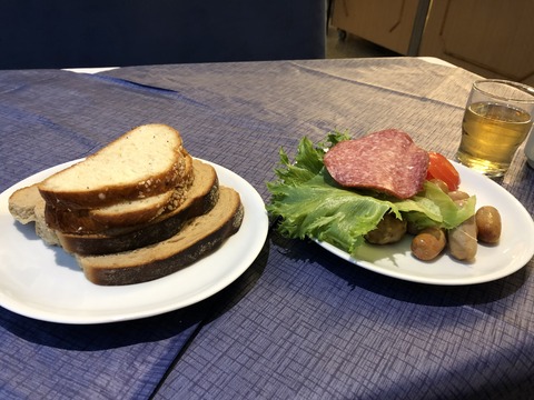 2019-08-23_06-35-17_151