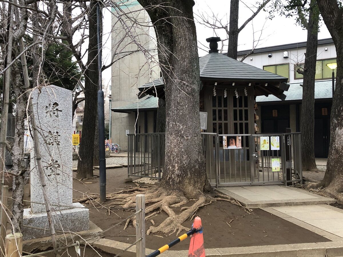 自宅籠城の記⑪-升田幸三「升田将棋選集」を並べる。 : しない ...