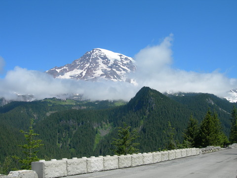 マウント・レーニア