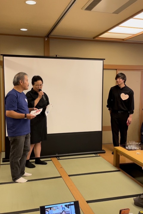2022あいの会1127かなちか偲ぶ会_001