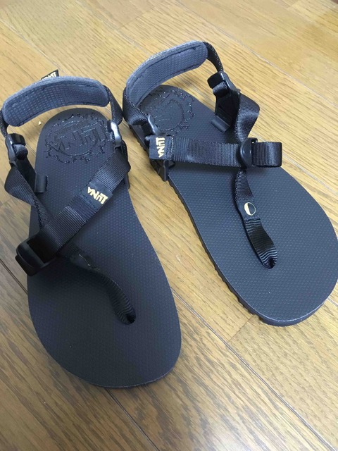 ルナサンダル オソフラコ Winged Edition なんでこんなに手に