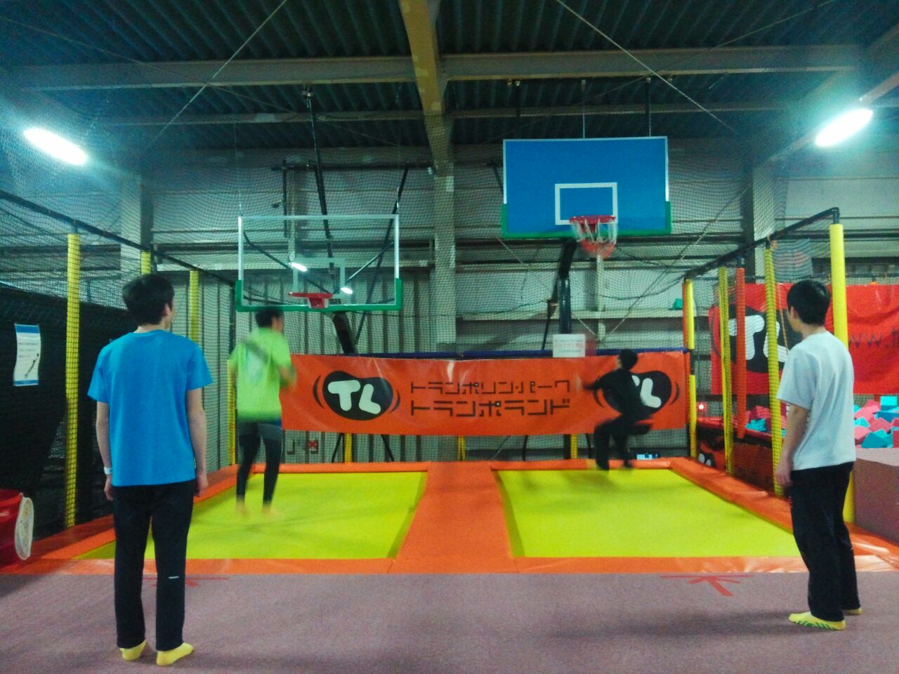 ãã©ã³ããªã³ã'ã¼ã¯ ãã©ã³ãã©ã³ãå¼ç æ¥ãã®æ´»åç¶æ³