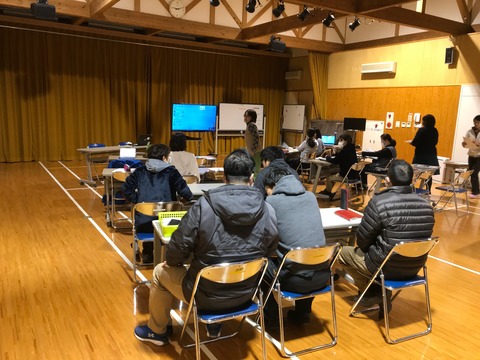 希望の家分校での研修会会場