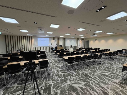 フォーラム会場