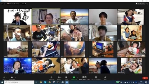 参加者＆裏方の集合写真