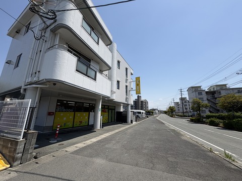 リブ・ライフ全景