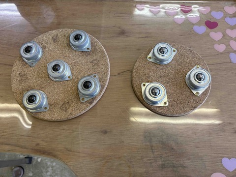 小学部時代の担任が作った上肢支持具
