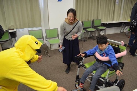 RASRELさんの電動車いす体験ブース