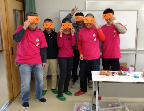 マジカルトイホークスのメンバー