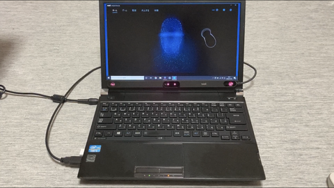 パソコンに表示されたバブル
