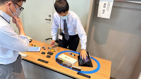 展示されたAT機器01