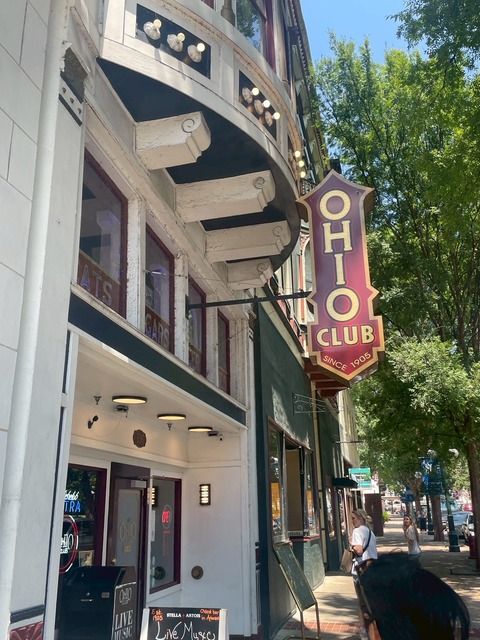 LINE_ALBUM_Hot Springs_250810_11