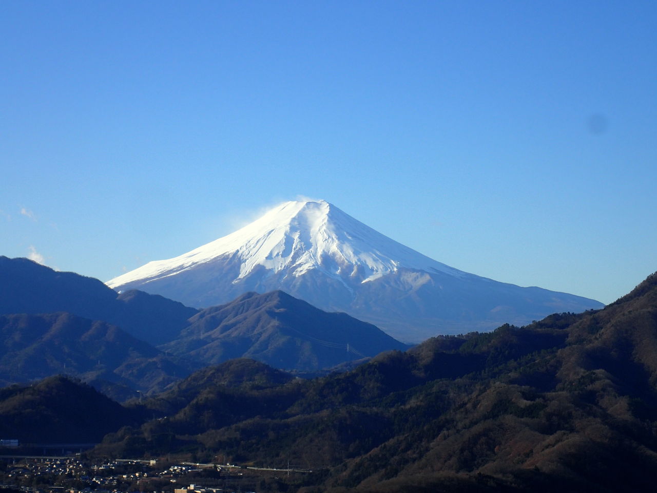 岩殿山 秀麗富嶽十二景 富士山ハンパないって ぷち登山