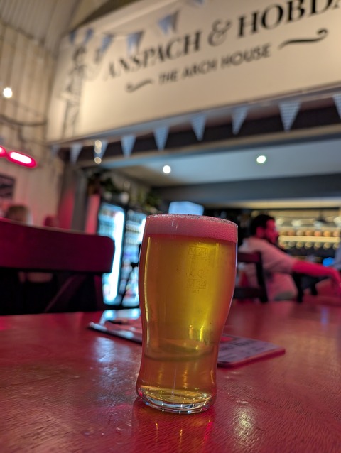 PXL_20251009_173136105