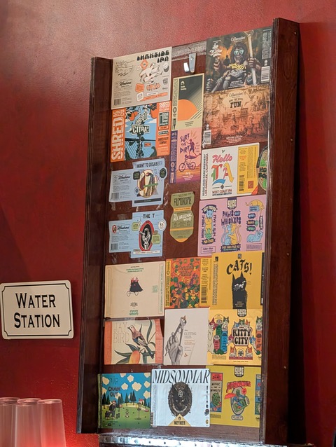 PXL_20250823_223657233