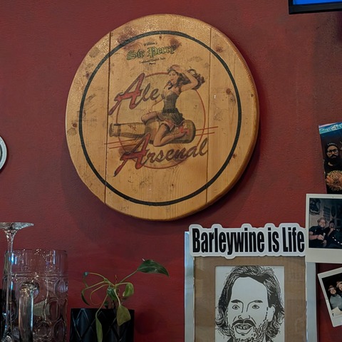 PXL_20250823_234832997