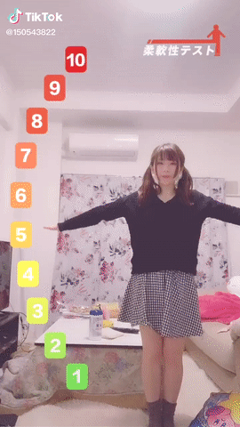 朗報 ミニスカjkの間でエッチな体操が流行する xxニュース 朗報 ミニスカjkの間でエッチな体操が流行する xxニュース