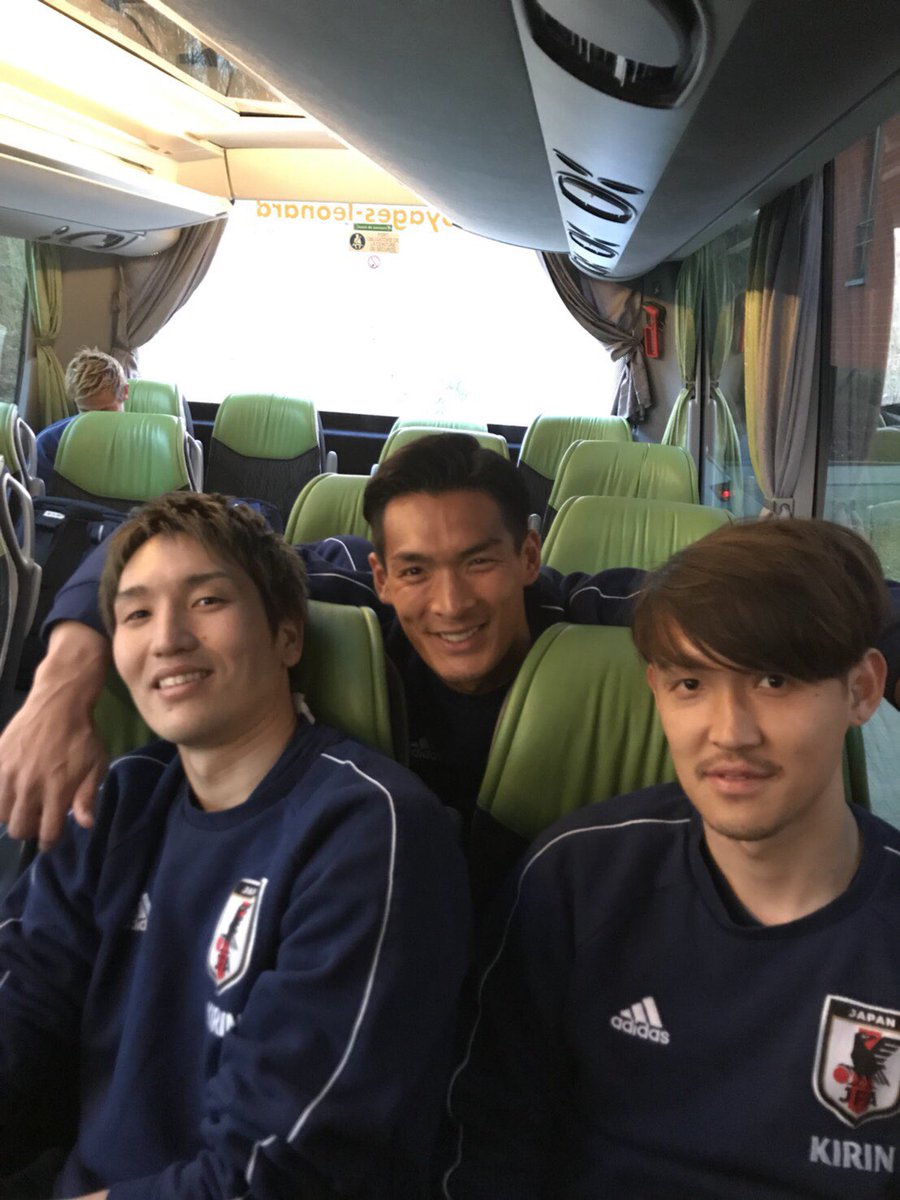 悲報 本田圭佑さん 日本代表でも孤立してしまう ｘｘニュース