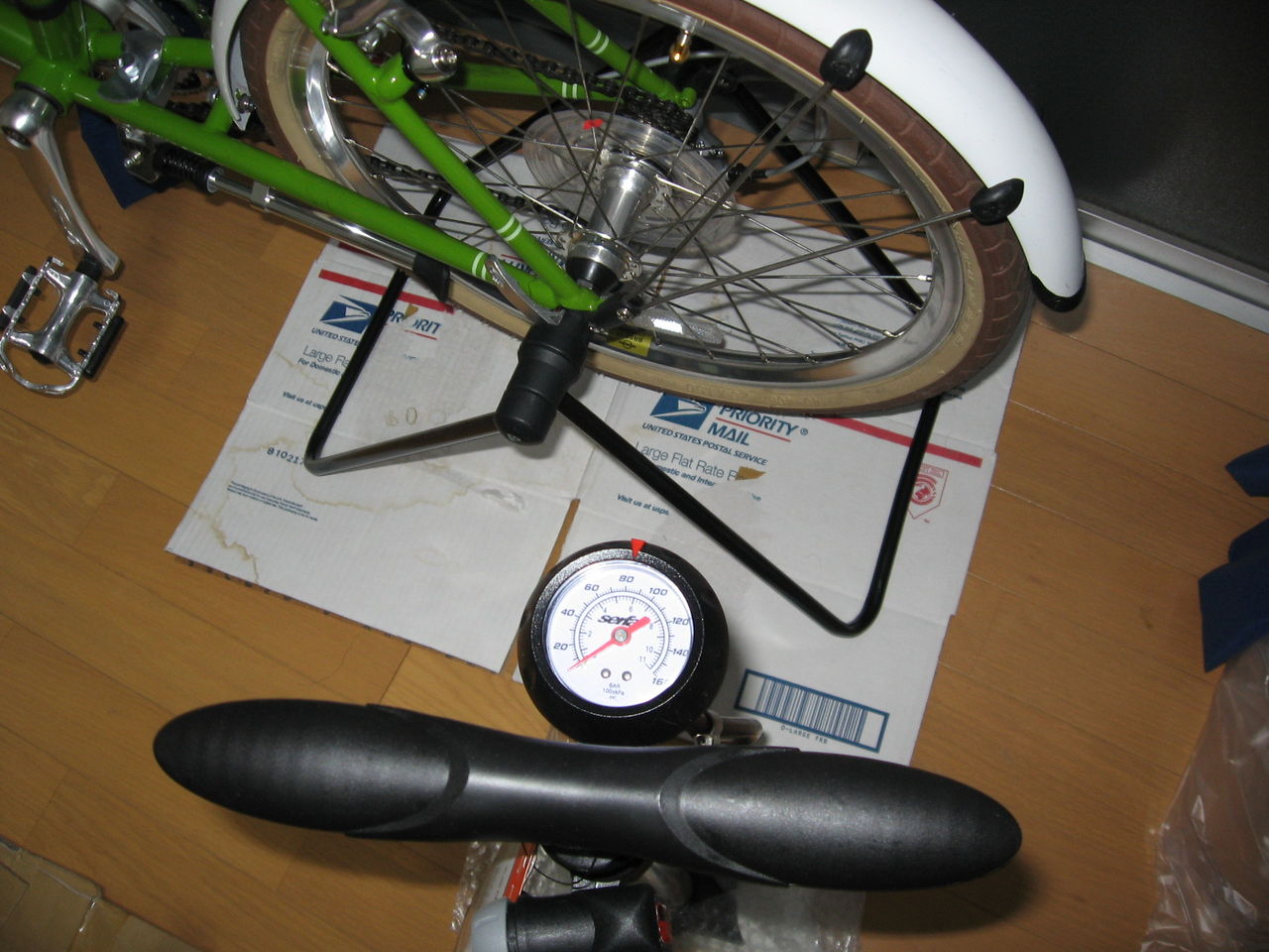 bruno 自転車 空気圧