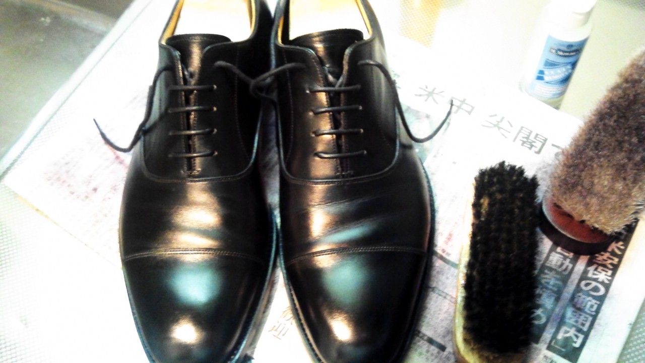 関信義 オーダー靴の手入れ 靴夢道 良いもの永く 靴 鞄 時計 革製品など紳士洋品を中心としたエイジング記録