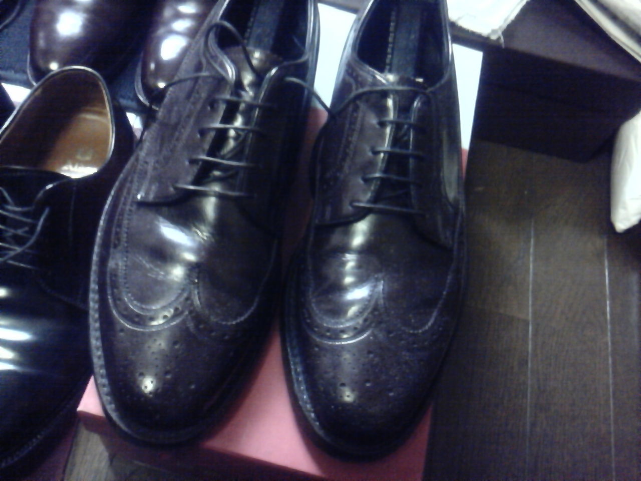 フローシャイム ウィングチップ バーガンティ 名称不明 1980年製 靴夢道 良いもの永く 靴 鞄 時計 革製品など紳士洋品を中心としたエイジング記録