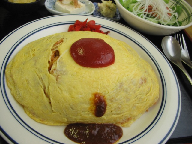 ごはんですよ ふなやまのでっかいオムライス 山形市 おとぅちゃんのおこづかい帳