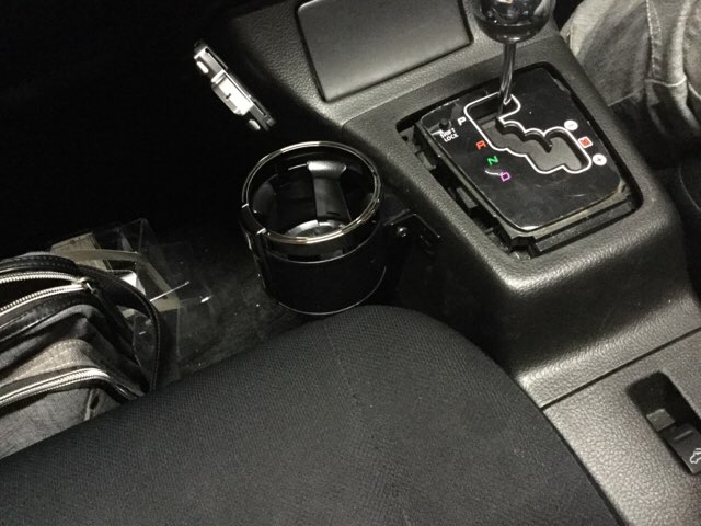 コペン にドリンクホルダー取り付け いちごパパさんの日常