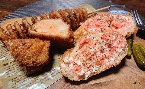 9B2451FD-E163-4F43-BBA0-A765FD5C194A