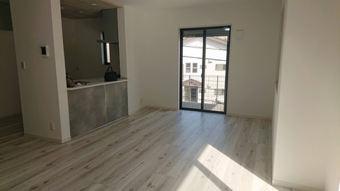 14114150-76A1-49B7-B2D7-C8E81A1BC427