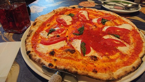 5403C9DE-FD12-472C-997D-0B29CF9BE9F8