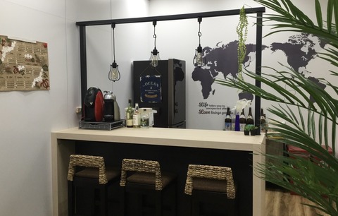 C6424F8D-1CEB-46D5-A8DD-33F96363CD4A