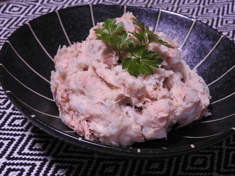 BAEC61D6-6D11-4731-8558-A368705AEEAA