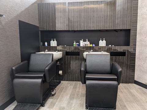 DCE40ED0-18E6-4BFC-82B5-A5900FB0102E