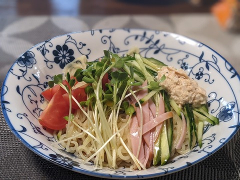 946E3544-01BA-49AB-AAA4-EA9D2D5BECBD