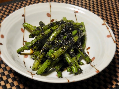 EF52AB89-0543-4855-A338-956D91886FF9