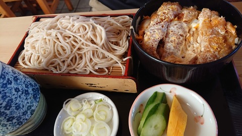 0B28B012-8E2C-46C5-8568-EE2D3FFAA539